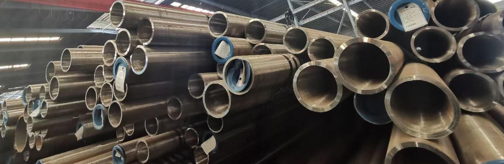 Alloy Steel Pipe packing and delivery